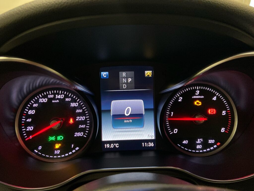 Mercedes-Benz GLC 2017 Harmaa