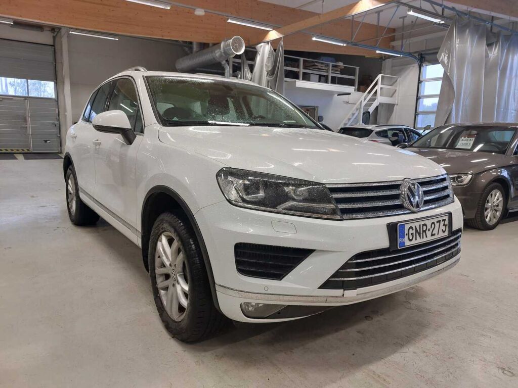 Volkswagen Touareg 2016 Valkoinen