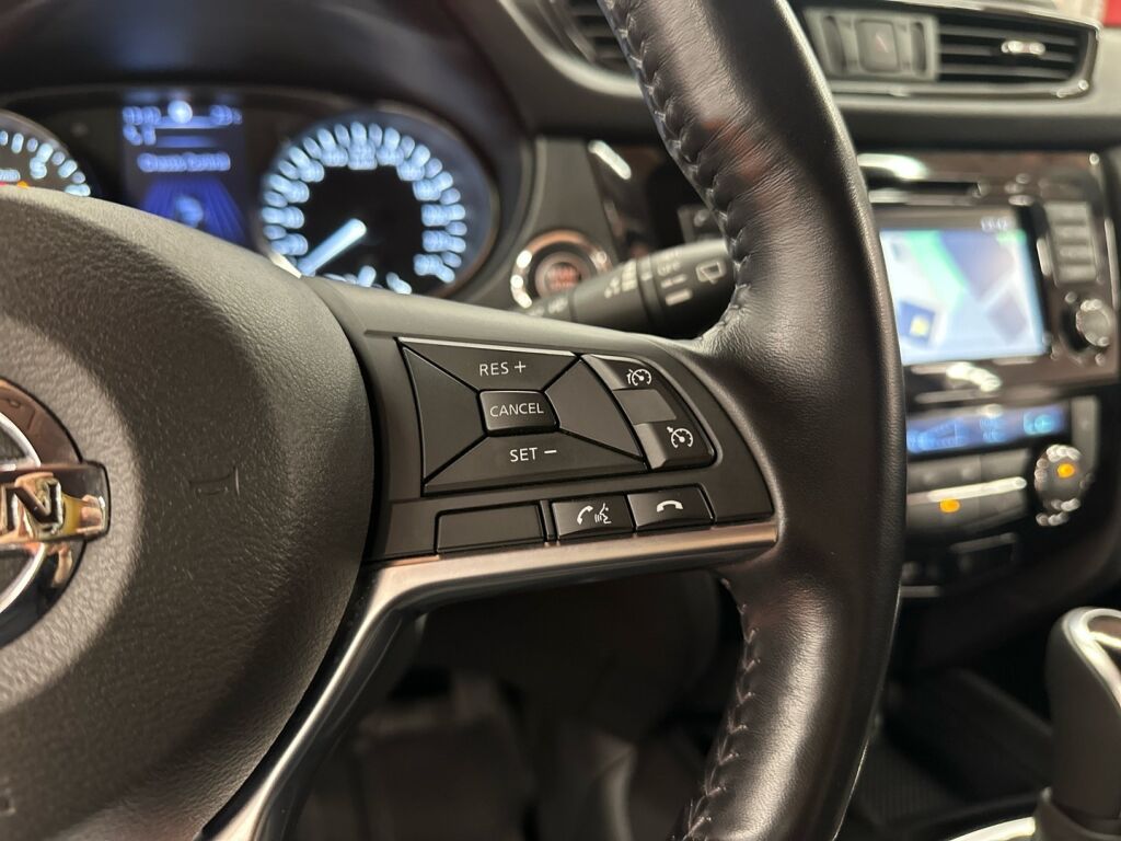 Nissan X-Trail 2019 Musta