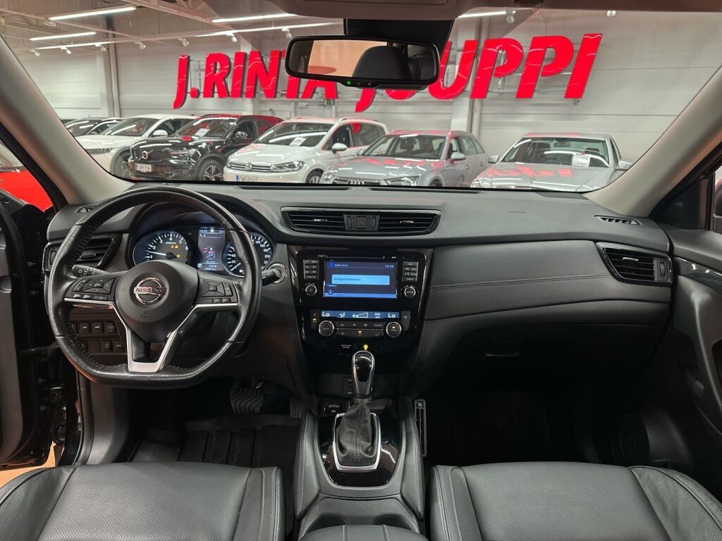Nissan X-Trail 2019 Musta