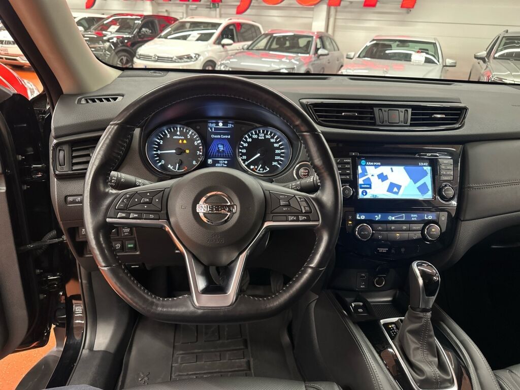 Nissan X-Trail 2019 Musta