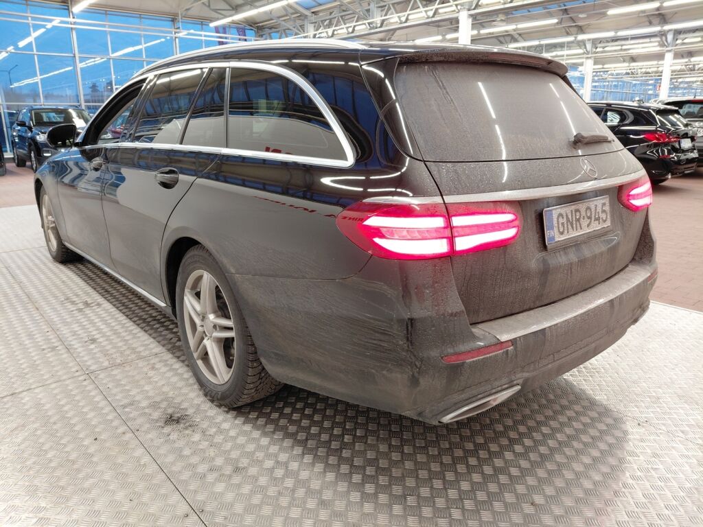 Mercedes-Benz E 2019 Musta