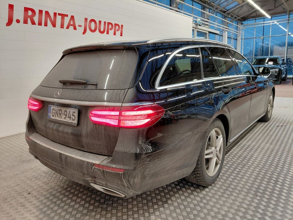 Mercedes-Benz E 2019 Musta