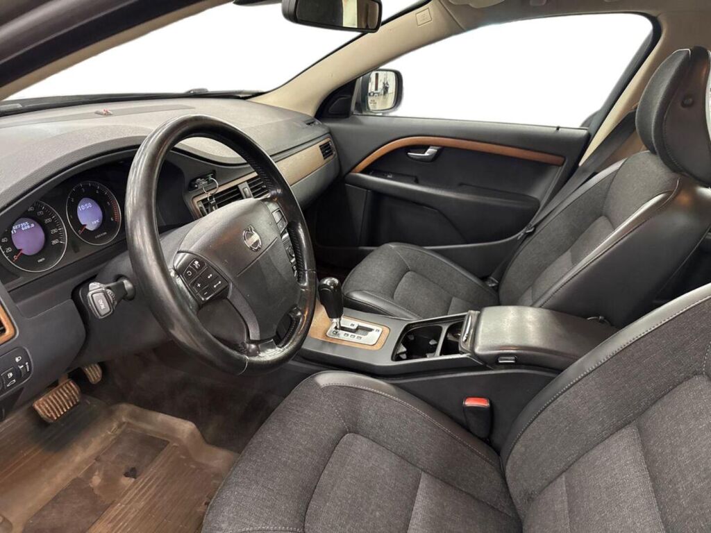 Volvo XC70 2008 Harmaa