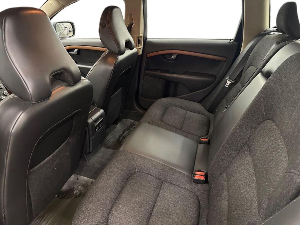 Volvo XC70 2008 Harmaa