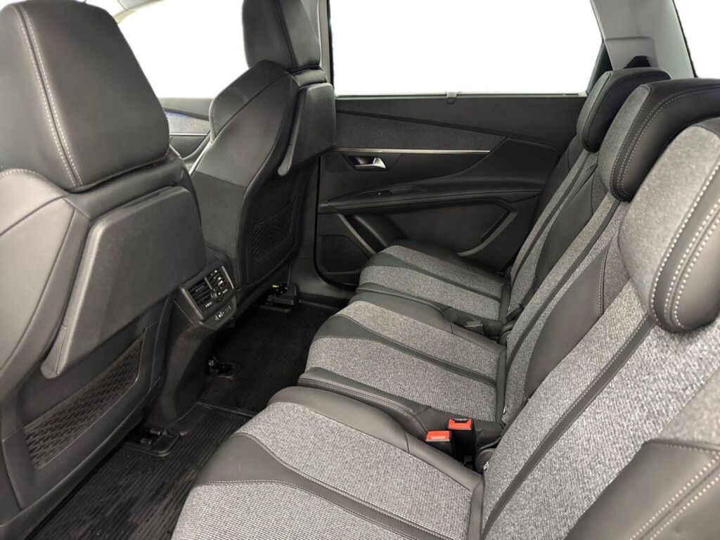 Peugeot 5008 2020 Valkoinen
