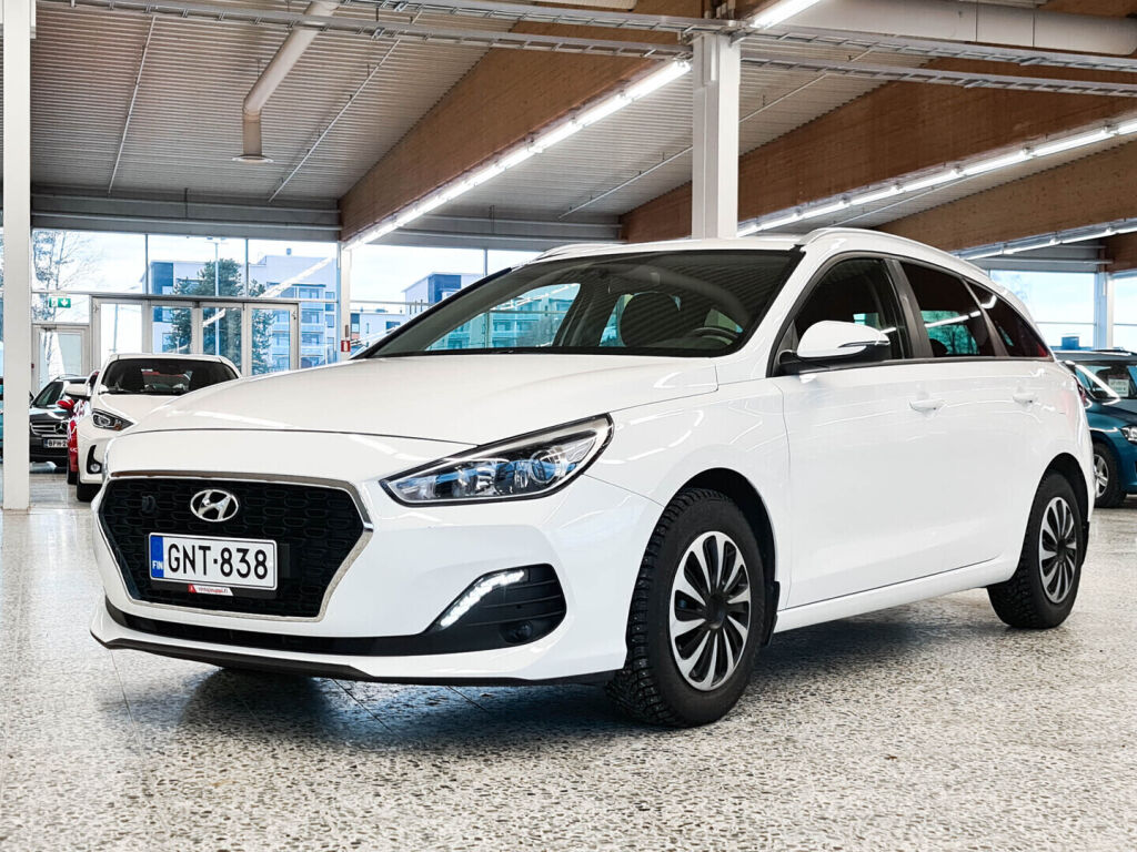 Hyundai i30 Wagon 2019 Valkoinen