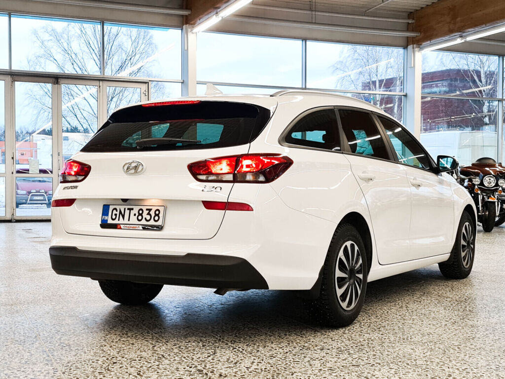 Hyundai i30 Wagon 2019 Valkoinen