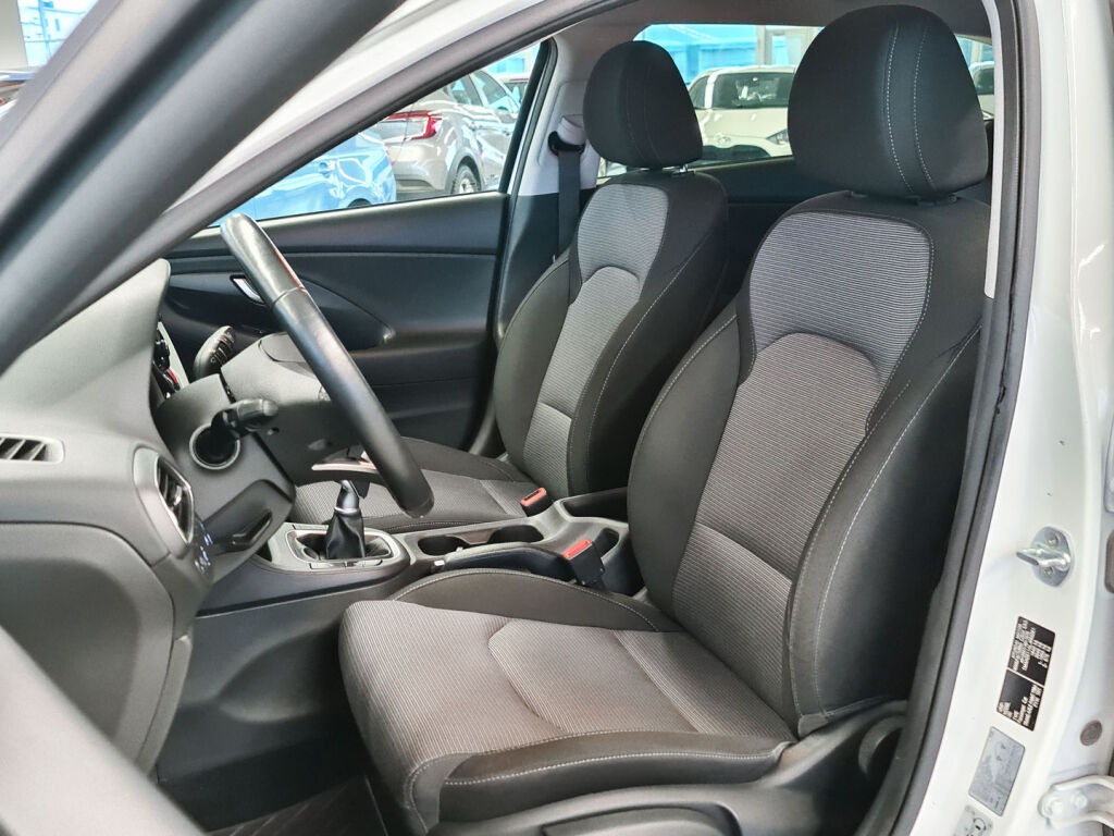 Hyundai i30 Wagon 2019 Valkoinen