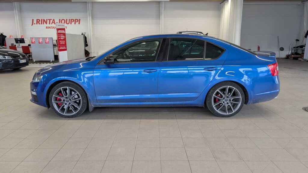 Skoda Octavia 2015 Sininen