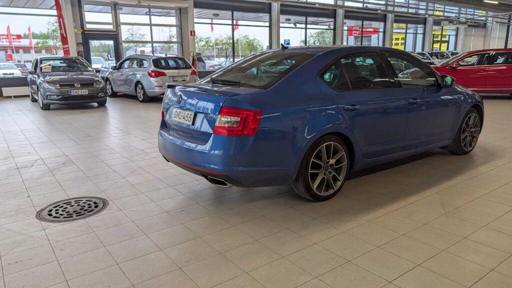 Skoda Octavia 2015 Sininen