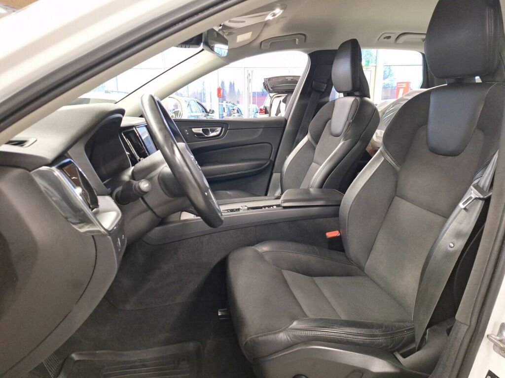 Volvo XC60 2020 Valkoinen