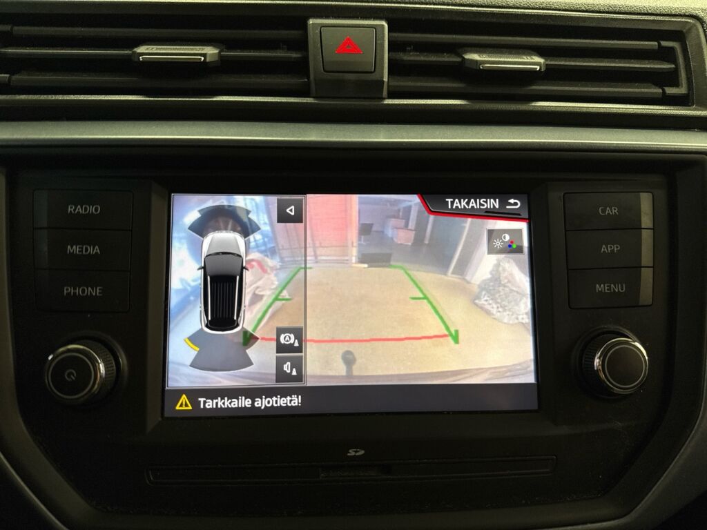 Seat Arona 2020 Oranssi