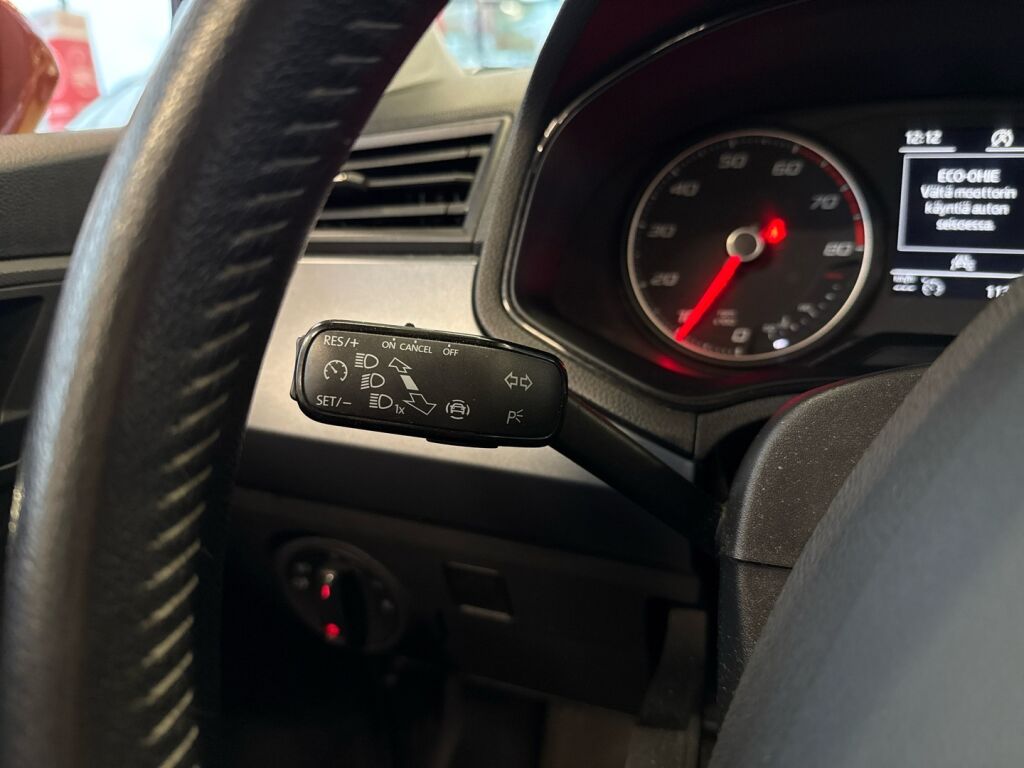 Seat Arona 2020 Oranssi