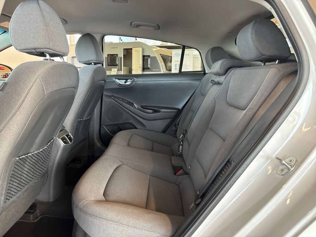 Hyundai IONIQ plug-in 2020 Valkoinen