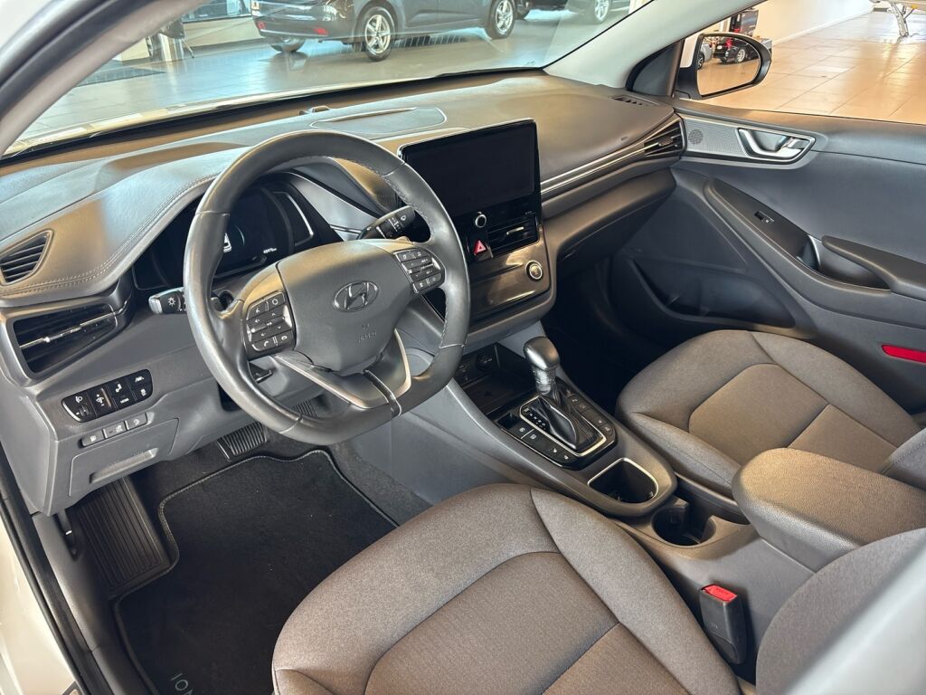 Hyundai IONIQ plug-in 2020 Valkoinen