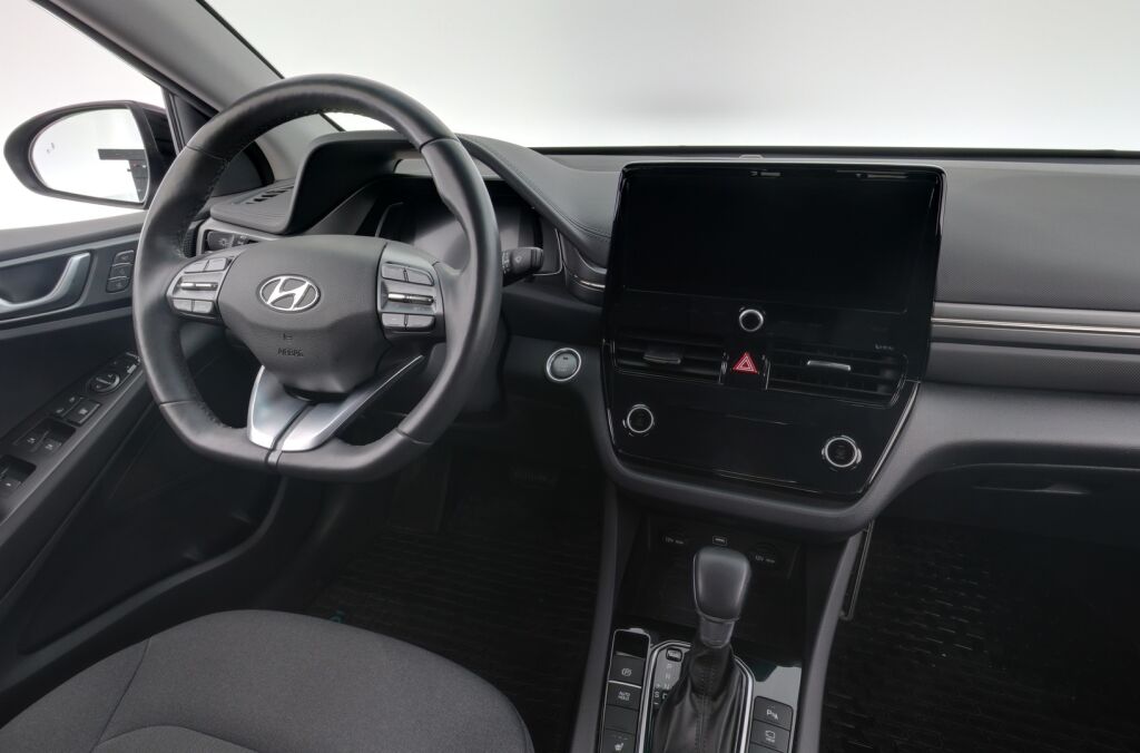 Hyundai IONIQ hybrid 2020 Musta