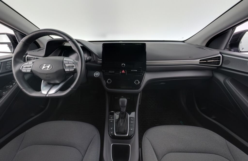 Hyundai IONIQ hybrid 2020 Musta