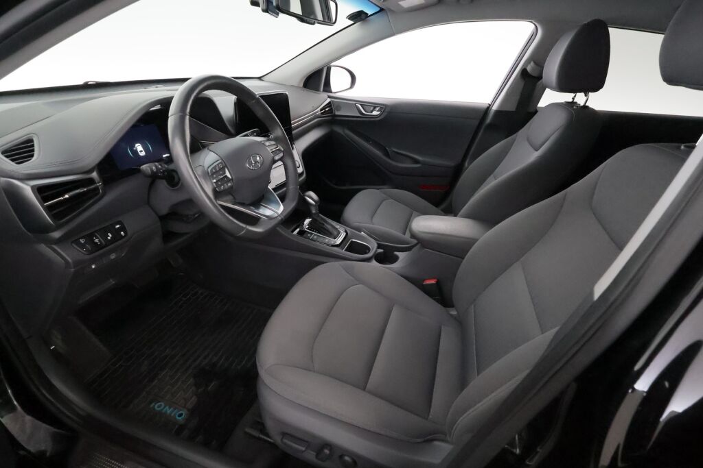 Hyundai IONIQ hybrid 2020 Musta
