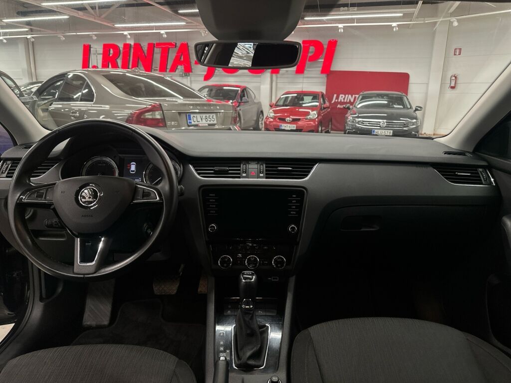Skoda Octavia 2019 Musta
