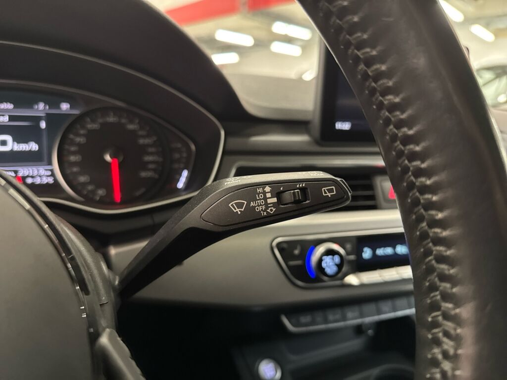 Audi A4 2016 Valkoinen