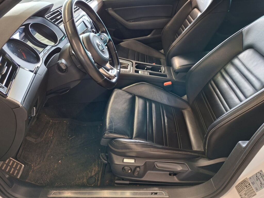 Volkswagen Passat 2017 Valkoinen