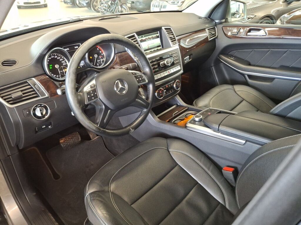 Mercedes-Benz GL 2014 Harmaa
