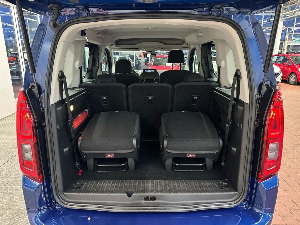 Opel Combo 2019 Sininen