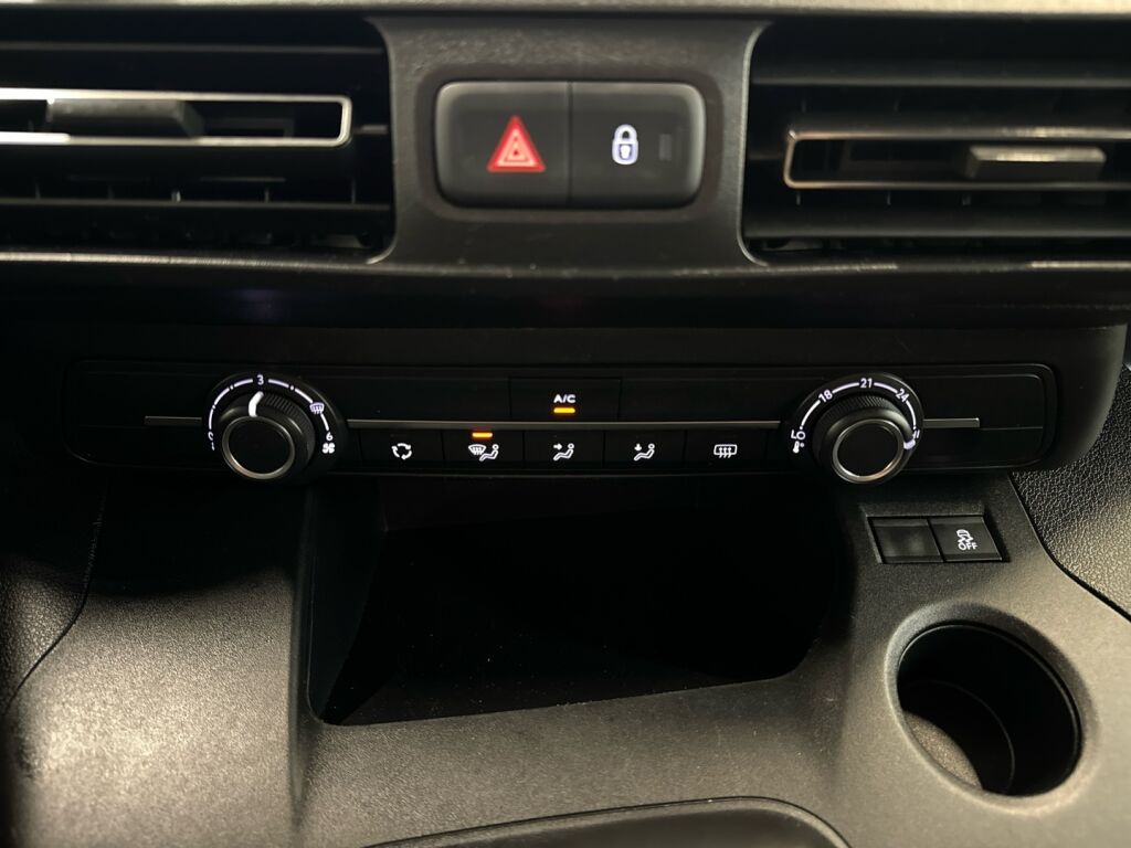 Opel Combo 2019 Sininen