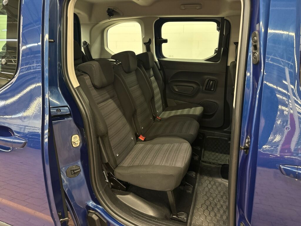 Opel Combo 2019 Sininen