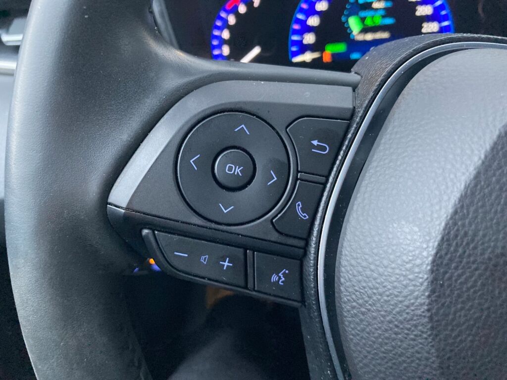 Toyota Corolla 2019 Metallinhohto Punainen