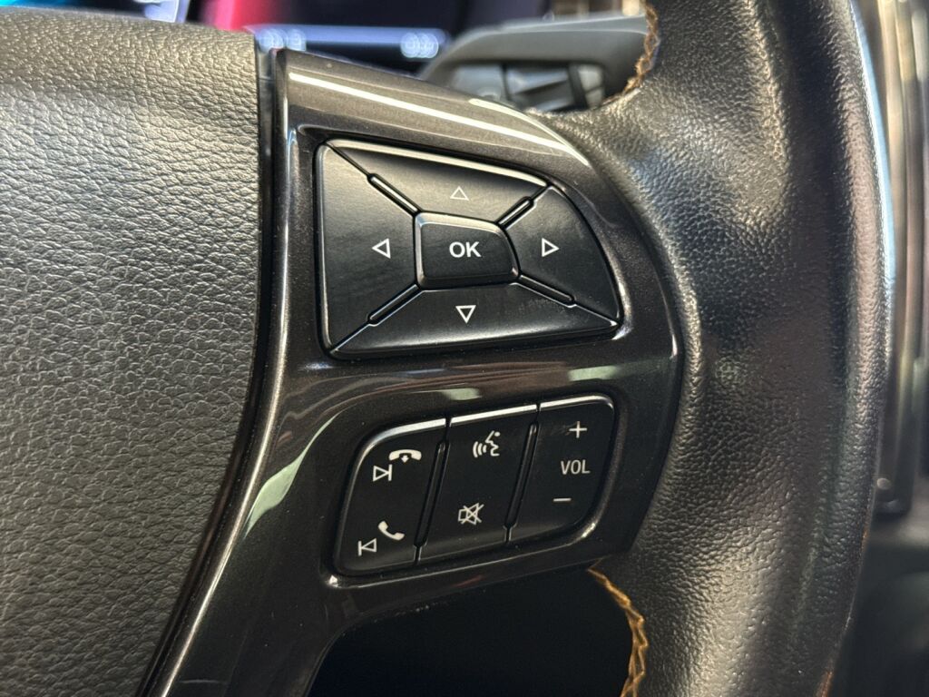 Ford Ranger 2019 Oranssi