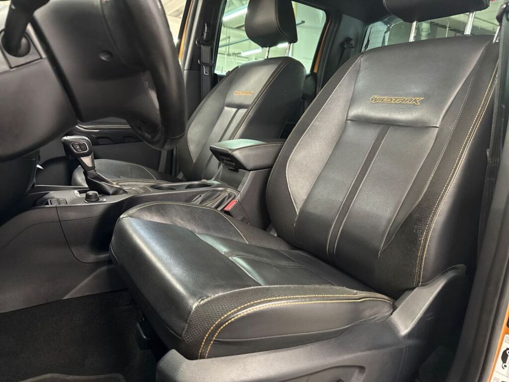 Ford Ranger 2020 Oranssi