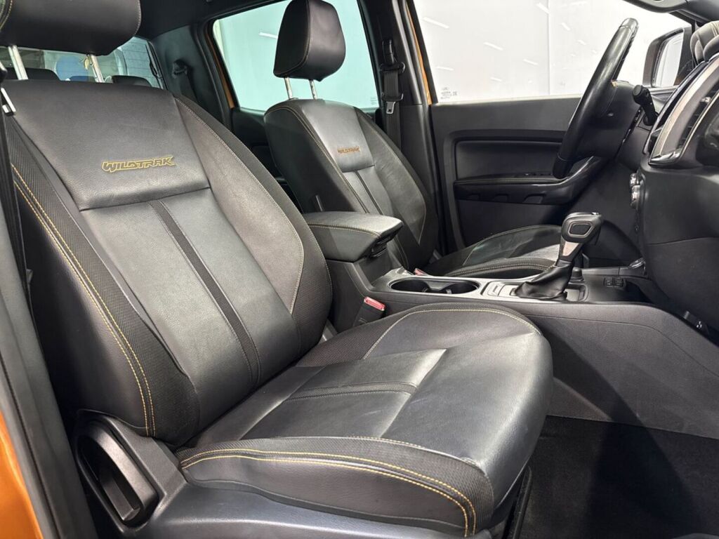 Ford Ranger 2020 Oranssi