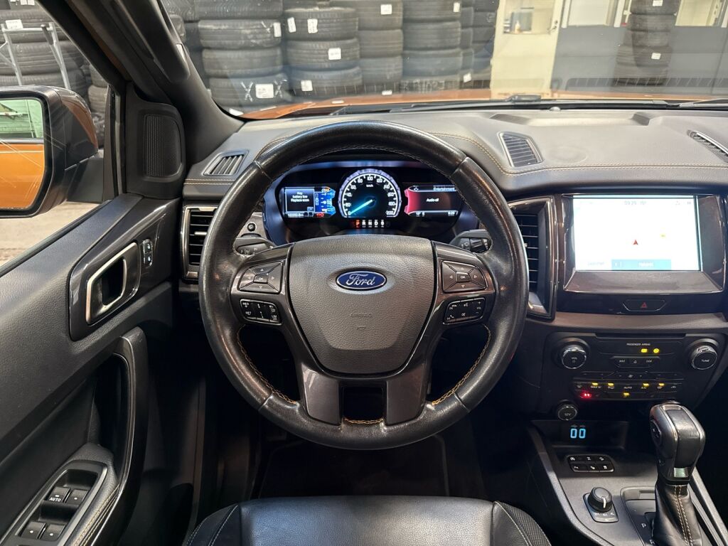 Ford Ranger 2019 Oranssi