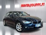 BMW 330 2017 Sininen
