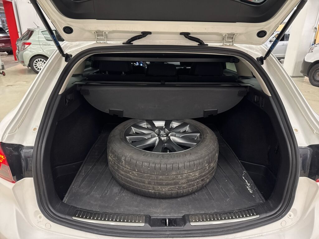 Mazda Mazda6 2019 Valkoinen