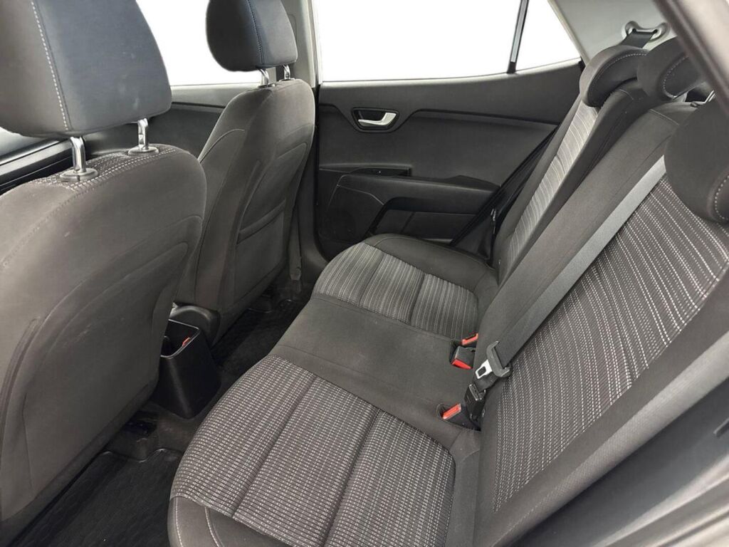 Kia Stonic 2019 Valkoinen