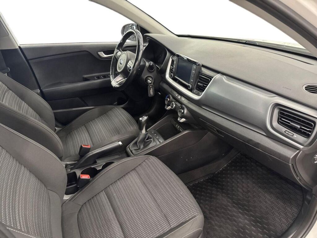 Kia Stonic 2019 Valkoinen