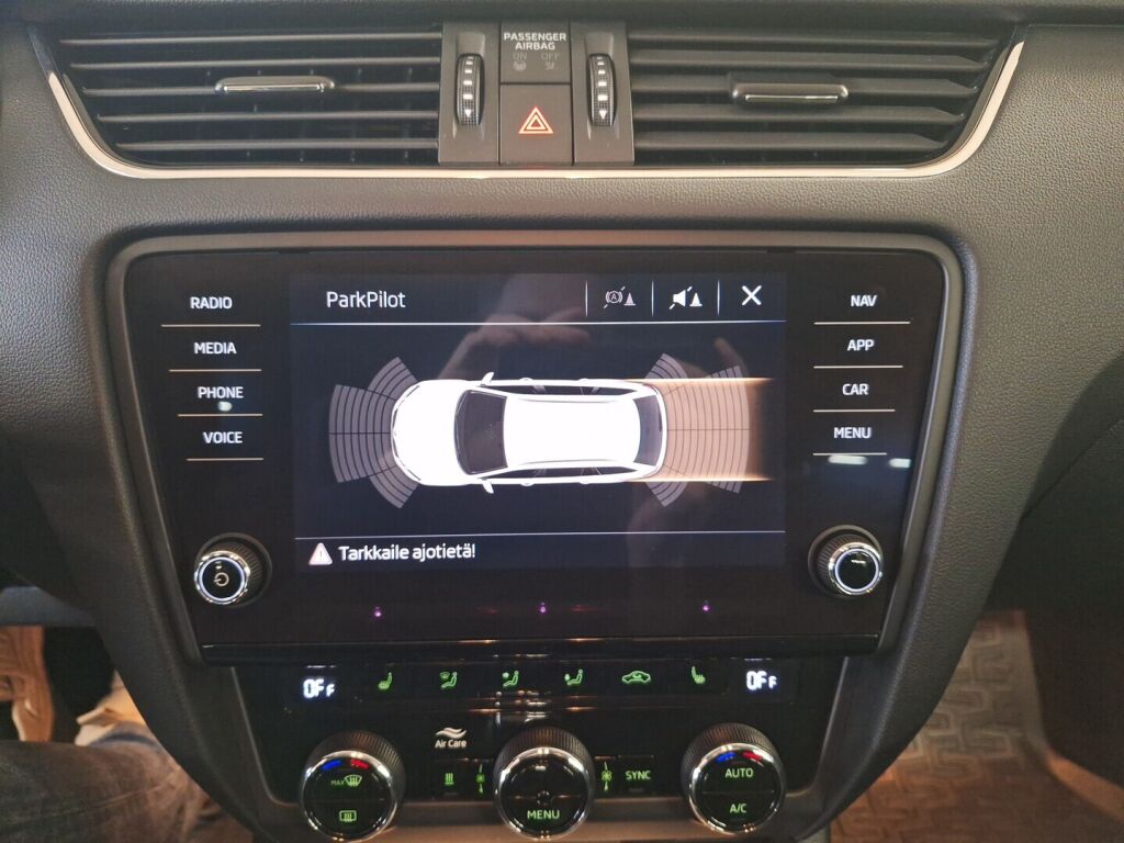 Skoda Octavia 2020 Sininen