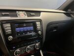Skoda Octavia 2015 Punainen