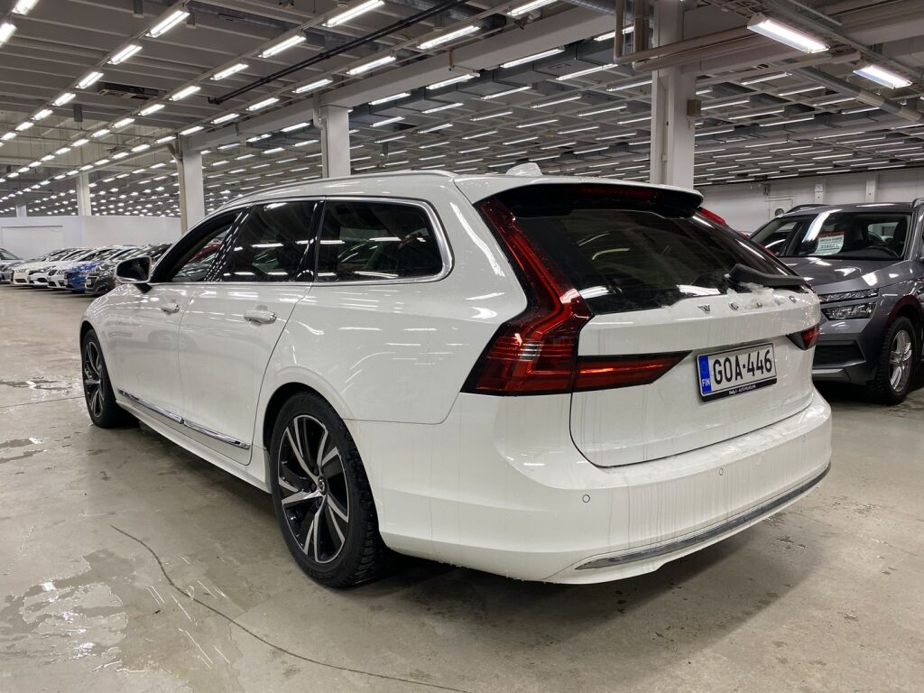 Volvo V90 2020 Valkoinen