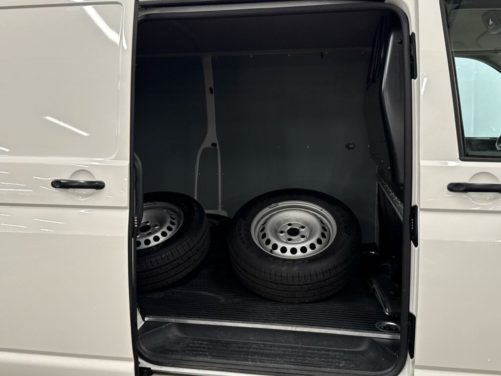 Volkswagen Transporter 2020 Valkoinen