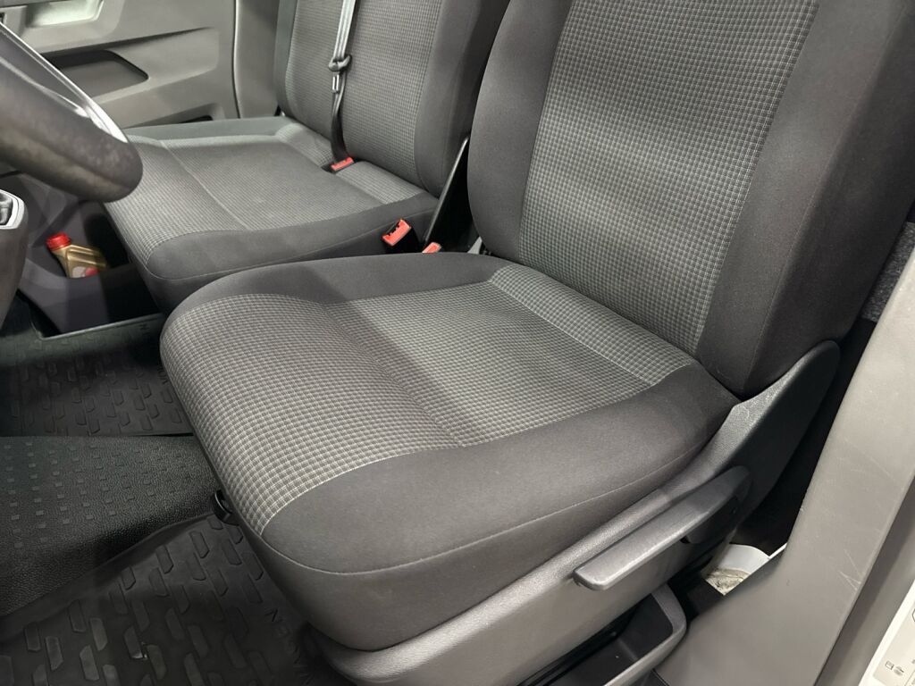 Volkswagen Transporter 2020 Valkoinen