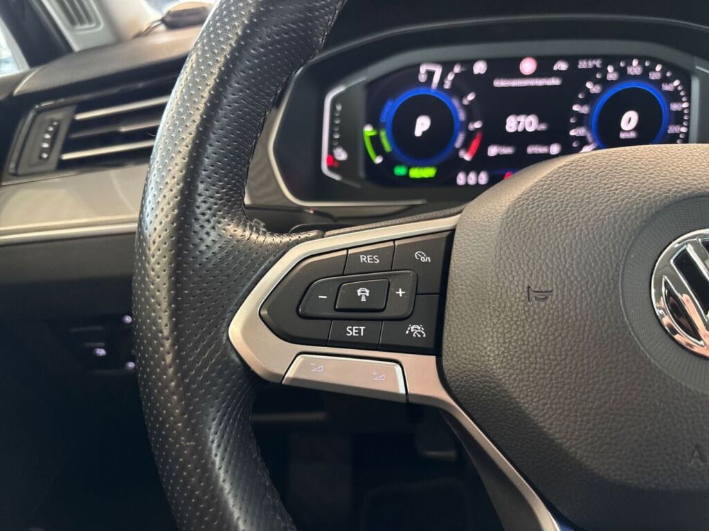 Volkswagen Passat 2020 Harmaa