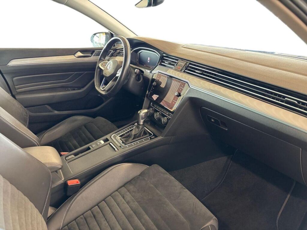 Volkswagen Passat 2020 Harmaa