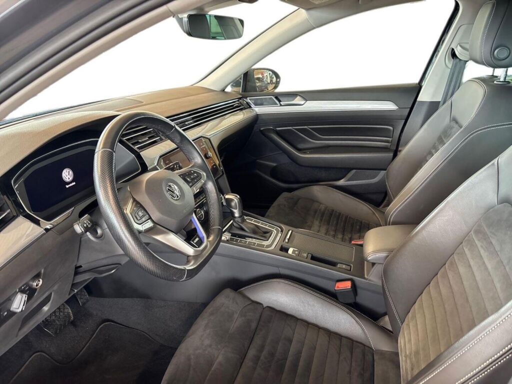 Volkswagen Passat 2020 Harmaa