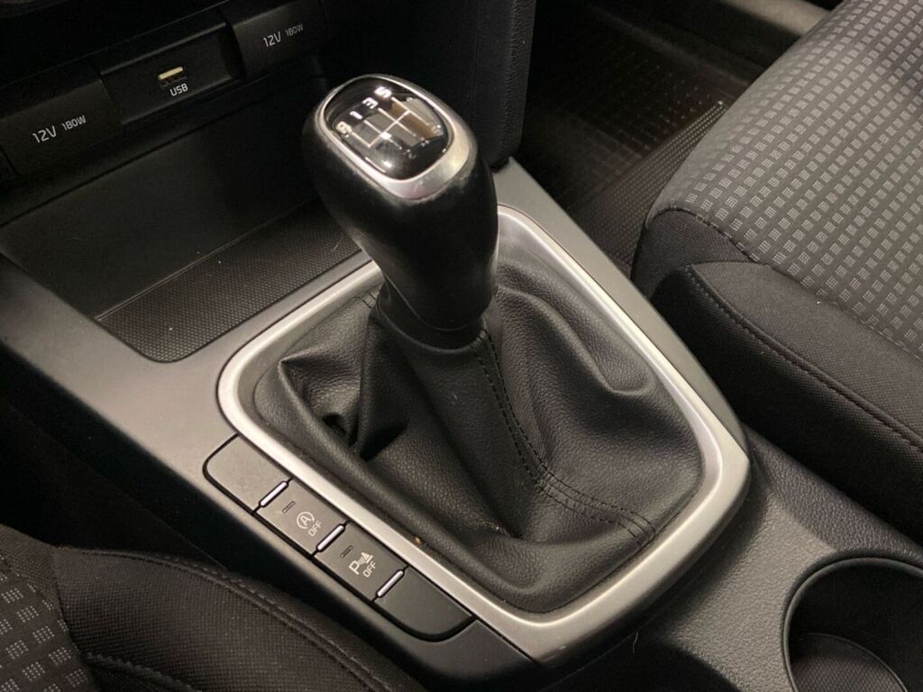Kia Ceed 2020 Hopea