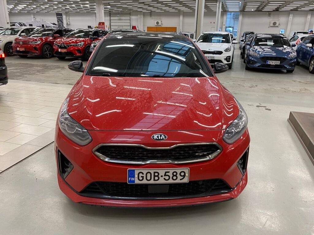 Kia ProCeed 2020 Punainen