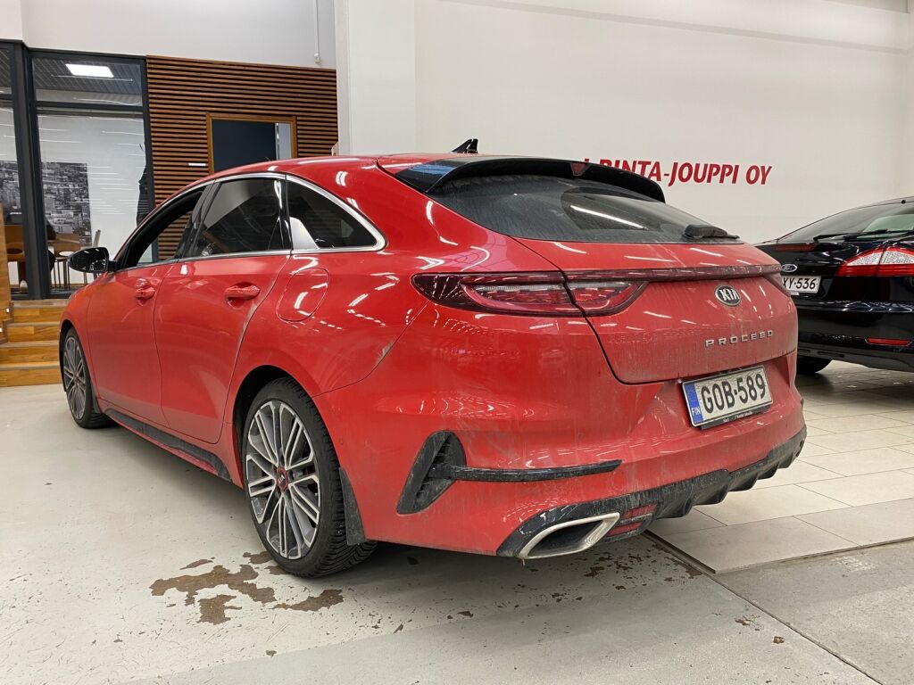 Kia ProCeed 2020 Punainen